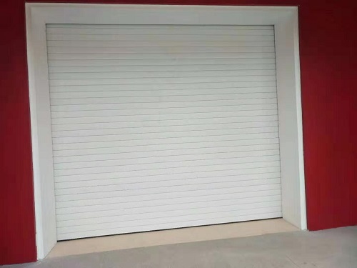 �Զ����峵����